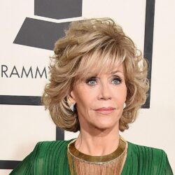 Jane Fonda’s 2015 Grammys Outfit Puts Everyone Else To Shame