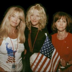 Meg, Goldie Hawn, Sally Field