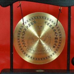 CHINESE DINNER & DECORATIVE BUDDHA BRASS GONG & WOODEN STAND