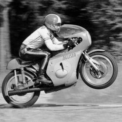 The Giacomo Agostini Interview – VintageBike.co.uk