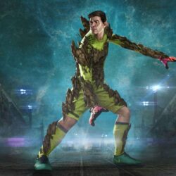 Guardians of the Football Galaxy: Thibaut Courtois as Groot