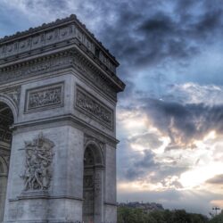 Grey Arc De Triumph · Free Stock Photo