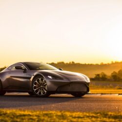 Aston Martin Vantage 4K 2018 Wallpapers