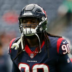 Texans players ‘upset’ after Duane Brown trade, but understand it