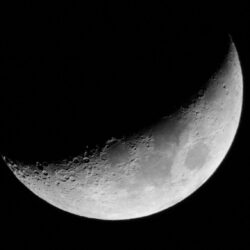 px Crescent Moon