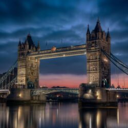 Tower Bridge in London Full HD Wallpapers and Backgrounds Image