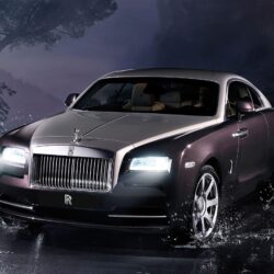 Rolls Royce Wraith 2014 Wallpapers
