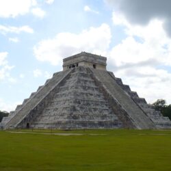 mayan pyramids of chichen itza hd photo 2