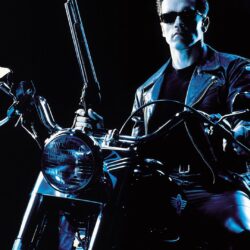 Arnold Schwarzenegger in Terminator 2 Judgment Day 4K Wallpapers