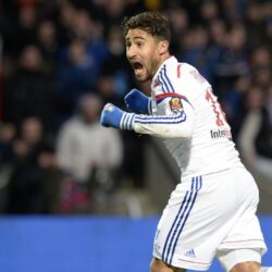 Algerian FA accuse Lyon of ‘pressuring’ Nabil Fekir to declare for