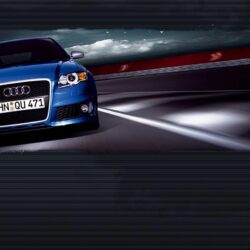 Audi RS4 quattro wallpapers