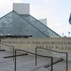 Cool photos of the Rock and Roll Hall of Fame and Museum : Places