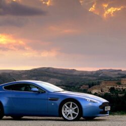 Aston Martin Vantage HD Wallpapers