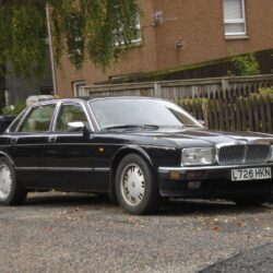 1994 Jaguar XJ6 Gold