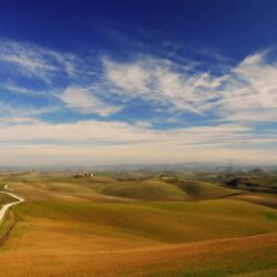 Tuscany Landscape. Desktop wallpapers for free