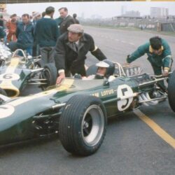 Jim Clark, Lotus 49, Zandvoort 1967. Graham Hill, backgrounds
