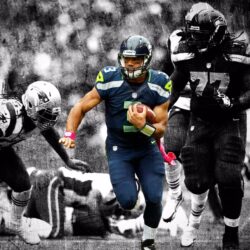 Black and White 4K Russell Wilson Wallpapers