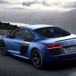 2013 Audi R8 V10 Plus 2 Wallpapers