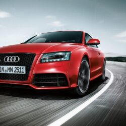 Audi RS5 Wallpapers