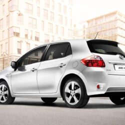 Toyota Auris HSD 2011 Widescreen Exotic Car Wallpapers of 22