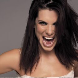 Sandra Bullock Laughing And Grey Backgrounds Wallpapers