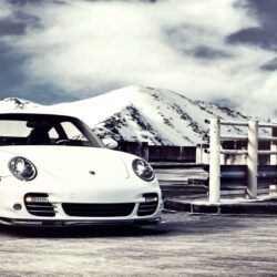 15 Excellent HD Porsche Wallpapers