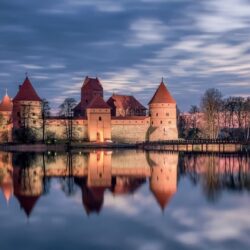Trakai Island Castle, Lithuania HD desktop wallpapers : High