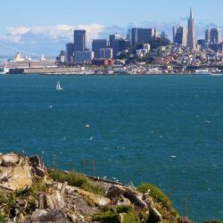Landscape Pictures: View Image of Alcatraz Island