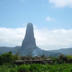 The Pico Cão Grande of São Tomé and Príncipe [] : EarthPorn