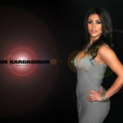 72+] Kim Kardashian Desktop Wallpapers