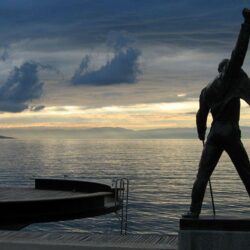 Wallpapers lake, Montreux, monument, switzerland, Freddie Mercury