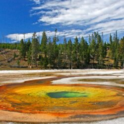 Yellowstone Desktop Image