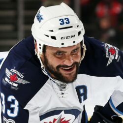 Jets get Dustin Byfuglien back just in time for Stanley Cup playoff