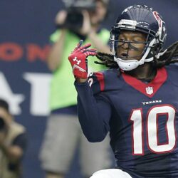 Texans need to do the right, smart thing with DeAndre Hopkins