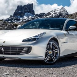 Ferrari GTC4Lusso 4K Wallpapers