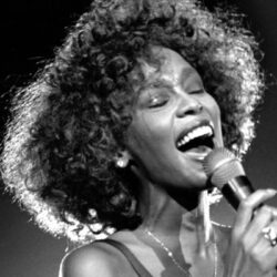 Whitney Houston HD Desktop Wallpapers