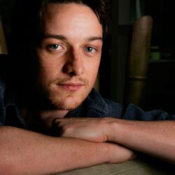 Wallpapers James mcavoy, Actor, Blue eyes, Hands, Charming HD
