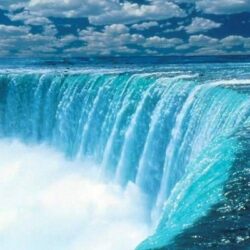 Niagara Falls: The Best of Four Seasons