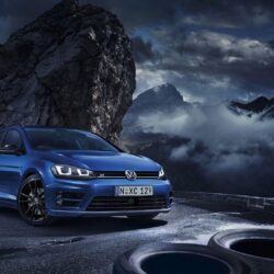 2015 Volkswagen Golf R Wagon Wallpapers