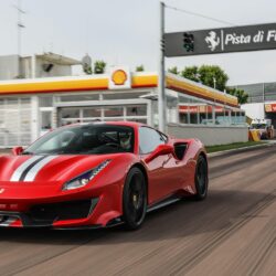 2019 Ferrari 488GTB Reviews