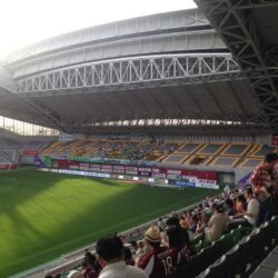 Lionel Piguet on Twitter: Very empty and quiet stadium for Vissel