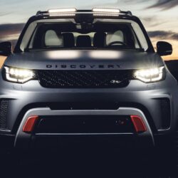 2018 Land Rover Discovery SVX Wallpapers