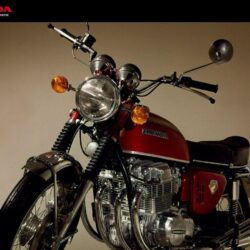 Wednesday Wall: 100 vintage Honda motorcycle wallpapers for your