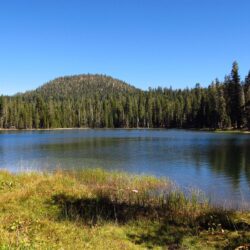 Wallpapers USA Lassen Volcanic Nature Lake Parks Forests