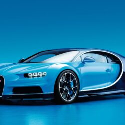2017 Bugatti Chiron Wallpapers