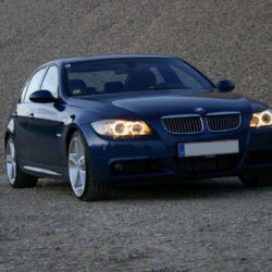 AUTO CARS ZONES: Bmw 320 Wallpapers