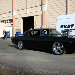 Victory burnout Supercharged Dodge Charger 68