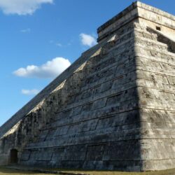 el castillo chichen itza wallpapers 2/7