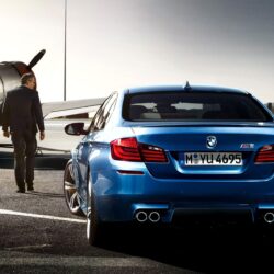 BMW M5 F10 quad exhaust wallpapers