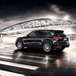 Porsche Cayenne cars desktop wallpapers 4K Ultra HD